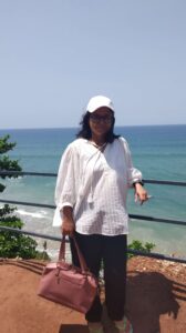 chic beach outfits - deepadesignstudio