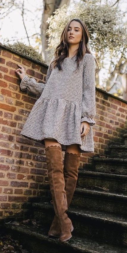 cute plaid dress for fall autumn style
