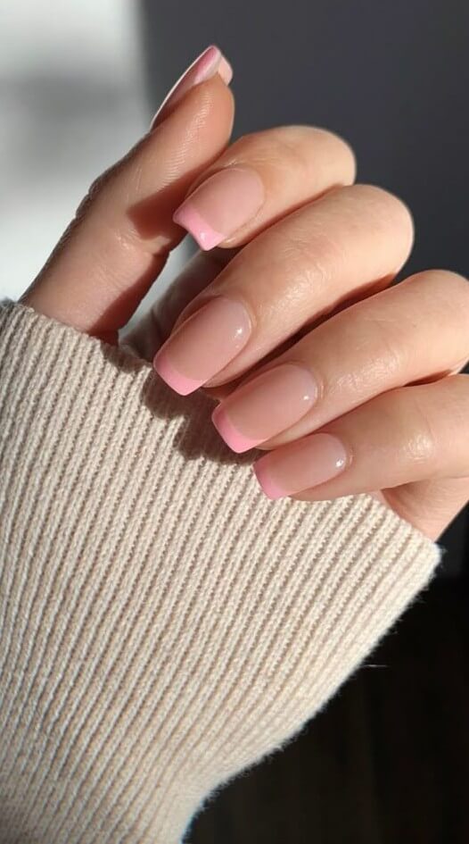 elegant nails old money winter