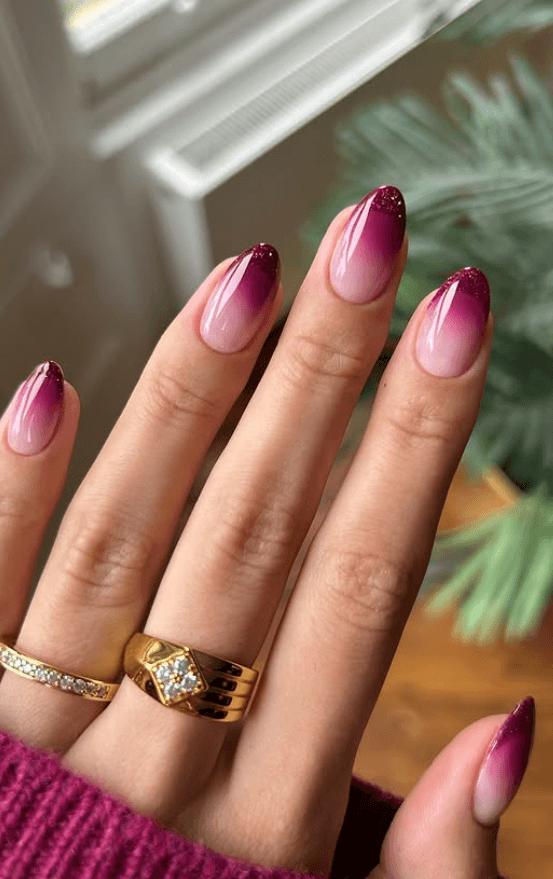 maroon ombre nails