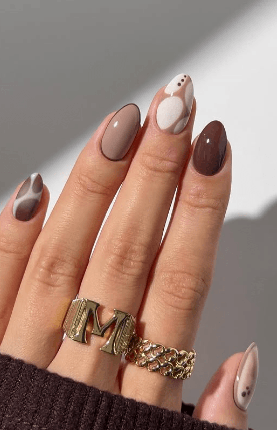 november coffee brown nails