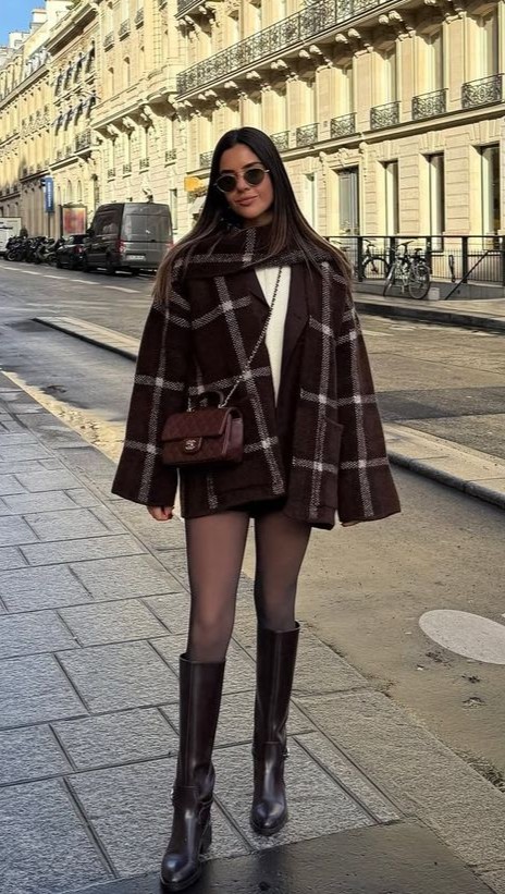 Paris chic woman winter date outfits